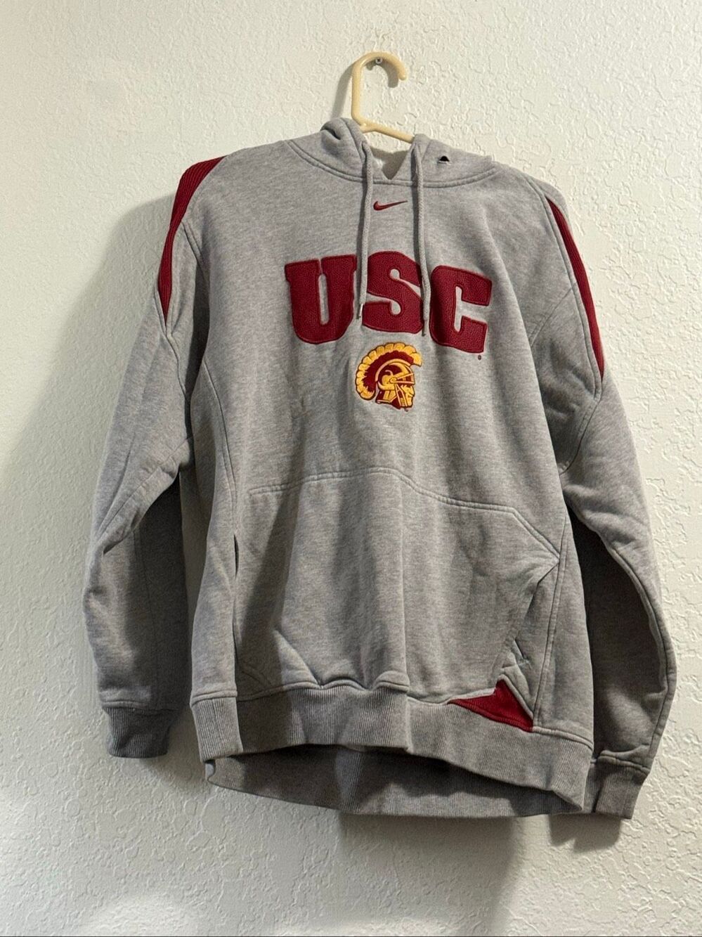 Vintage Y2K USC Trojans Nike Team Center Swoosh Hoodie Size Men’s M NCAA Sports